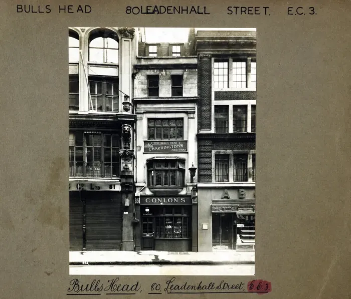 Framed Print : Photograph of Bulls Head PH, City, London Framed Print : Photograph of Bulls Head PH, City, London