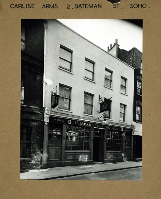 Framed Print : Photograph of Carlisle Arms, Soho, London Framed Print : Photograph of Carlisle Arms, Soho, London
