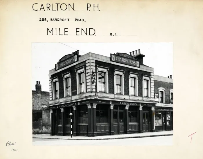 Framed Print : Photograph of Carlton PH, Mile End, London Framed Print : Photograph of Carlton PH, Mile End, London