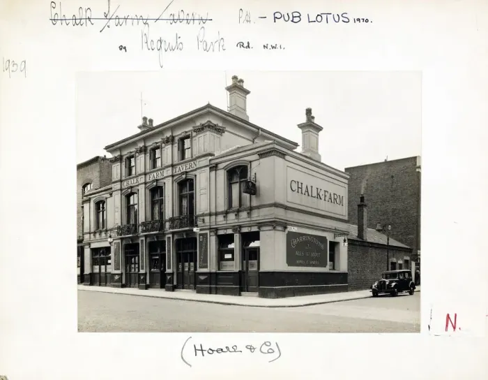 Framed Print : Photograph of Chalk Farm Tavern, Camden Town, London Framed Print : Photograph of Chalk Farm Tavern, Camden Town, London
