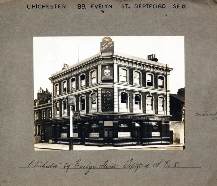 Framed Print : Photograph of Chichester PH, Deptford, London Framed Print : Photograph of Chichester PH, Deptford, London