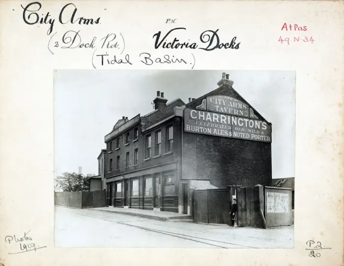 Framed Print : Photograph of City Arms, Victoria Docks, London Framed Print : Photograph of City Arms, Victoria Docks, London