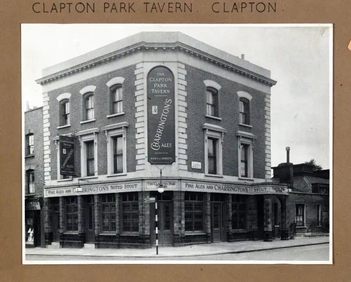 Framed Print : Photograph of Clapton Park Tavern, Lower Clapton, London Framed Print : Photograph of Clapton Park Tavern, Lower Clapton, London