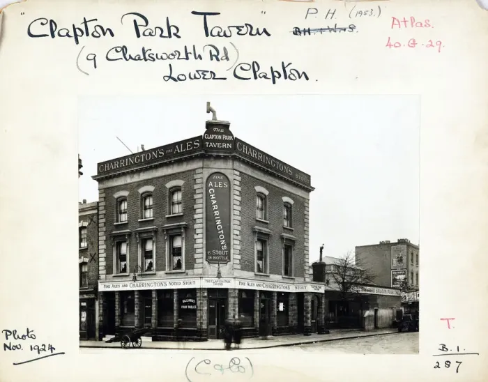 Framed Print : Photograph of Clapton Park Tavern, Lower Clapton, London