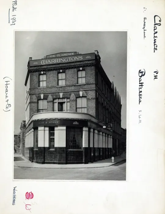Framed Print : Photograph of Clarence PH, Battersea, London Framed Print : Photograph of Clarence PH, Battersea, London
