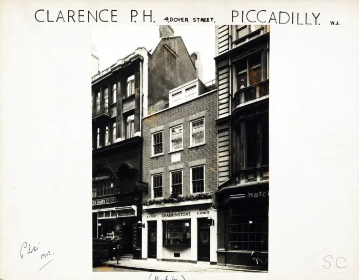 Framed Print : Photograph of Clarence PH, Piccadilly (New), London Framed Print : Photograph of Clarence PH, Piccadilly (New), London