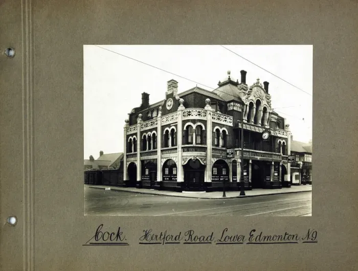 Framed Print : Photograph of Cock Tavern, Edmonton, London Framed Print : Photograph of Cock Tavern, Edmonton, London