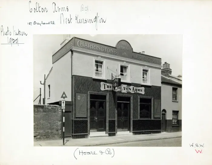 Framed Print : Photograph of Colton Arms, Kensington, London Framed Print : Photograph of Colton Arms, Kensington, London