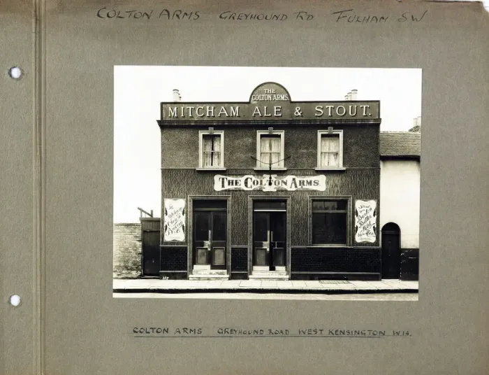Framed Print : Photograph of Colton Arms, Kensington, London Framed Print : Photograph of Colton Arms, Kensington, London