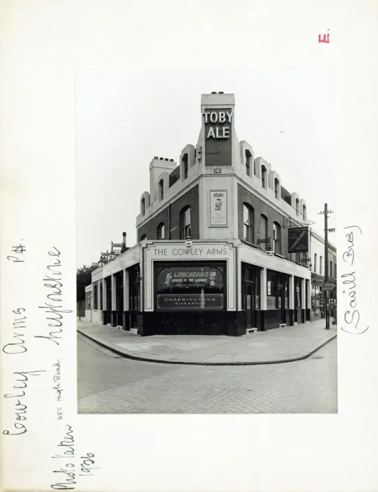 Framed Print : Photograph of Cowley Arms, Leytonstone, London Framed Print : Photograph of Cowley Arms, Leytonstone, London