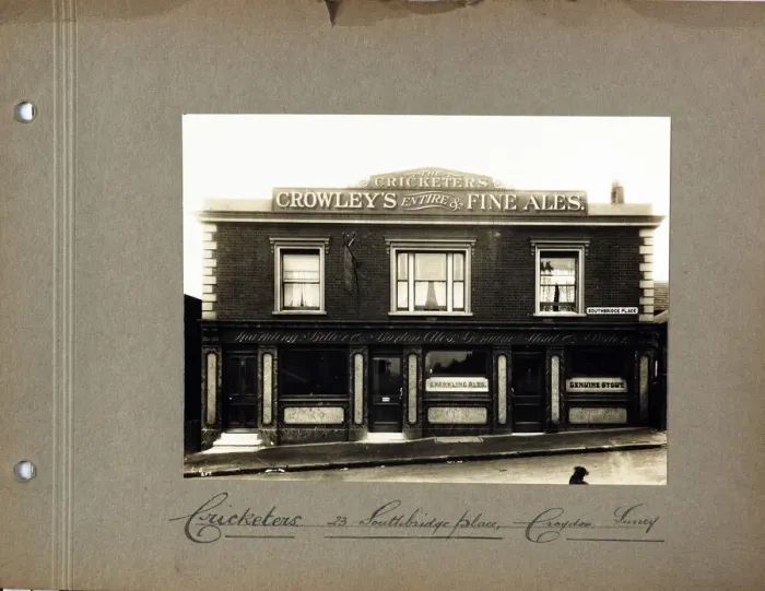 Framed Print : Photograph of Cricketers PH, Croydon, Surrey Framed Print : Photograph of Cricketers PH, Croydon, Surrey