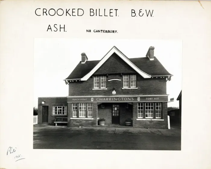 Framed Print : Photograph of Crooked Billet PH, Ash, Kent Framed Print : Photograph of Crooked Billet PH, Ash, Kent