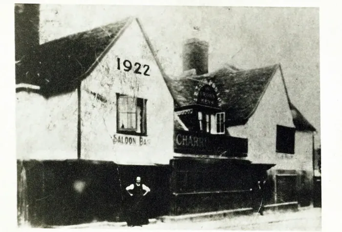 Framed Print : Photograph of Cross Keys PH, Dagenham (Old), Essex
