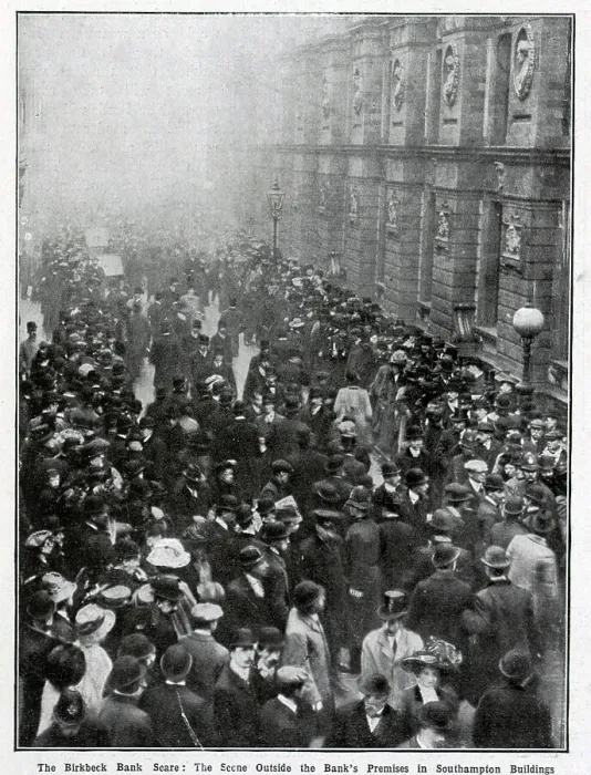 Framed Print : Photograph of crowds, at the Birkbeck Bank Scare: the scene outside the Bank's Premises, Southampton Buildings. From a section, The World's Pageant Framed Print : Photograph of crowds, at the Birkbeck Bank Scare: the scene outside the Bank's Premises, Southampton Buildings. From a section, The World's Pageant