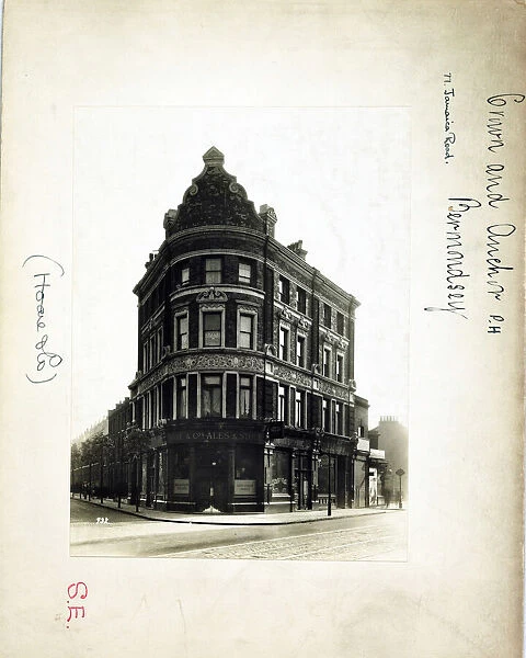 Photograph of Crown & Anchor PH, Bermondsey, London