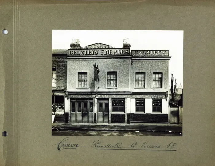 Framed Print : Photograph of Crown PH, Norwood, London Framed Print : Photograph of Crown PH, Norwood, London
