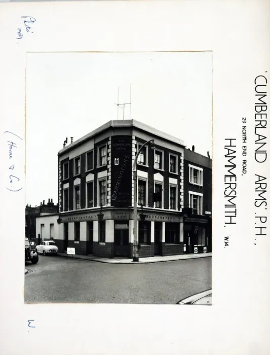 Framed Print : Photograph of Cumberland Arms, Hammersmith, London Framed Print : Photograph of Cumberland Arms, Hammersmith, London