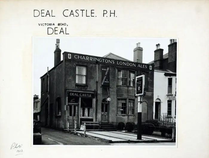 Framed Print : Photograph of Deal Castle PH, Deal, Kent Framed Print : Photograph of Deal Castle PH, Deal, Kent