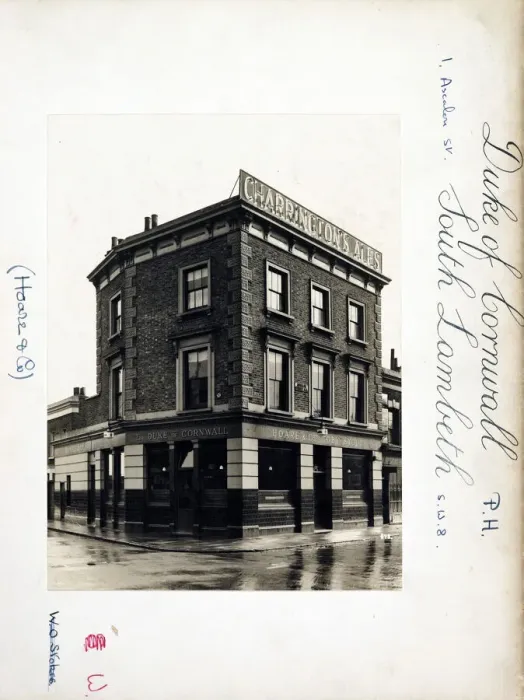 Framed Print : Photograph of Duke Of Cornwall PH, Battersea, London Framed Print : Photograph of Duke Of Cornwall PH, Battersea, London