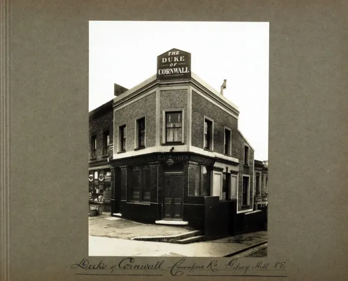 Framed Print : Photograph of Duke Of Cornwall PH, Gipsy Hill, London Framed Print : Photograph of Duke Of Cornwall PH, Gipsy Hill, London