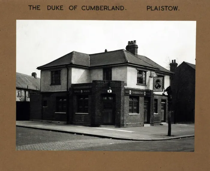 Framed Print : Photograph of Duke Of Cumberland PH, Plaistow, London Framed Print : Photograph of Duke Of Cumberland PH, Plaistow, London
