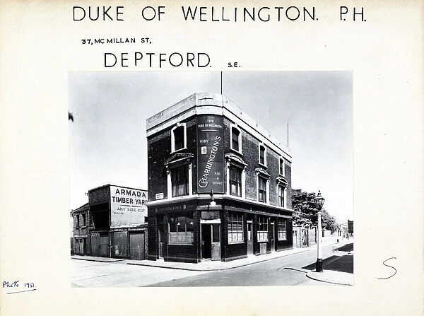 Photograph of Duke Of Wellington PH, Deptford, London