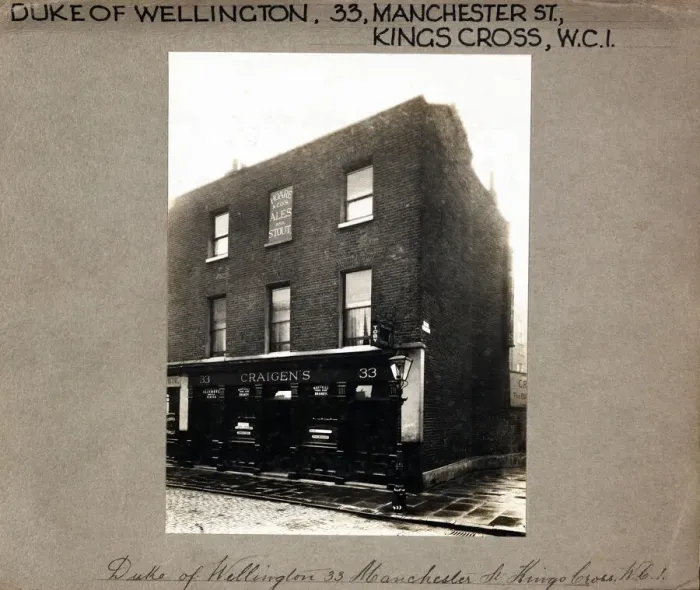 Framed Print : Photograph of Duke Of Wellington PH, Kings Cross, London Framed Print : Photograph of Duke Of Wellington PH, Kings Cross, London