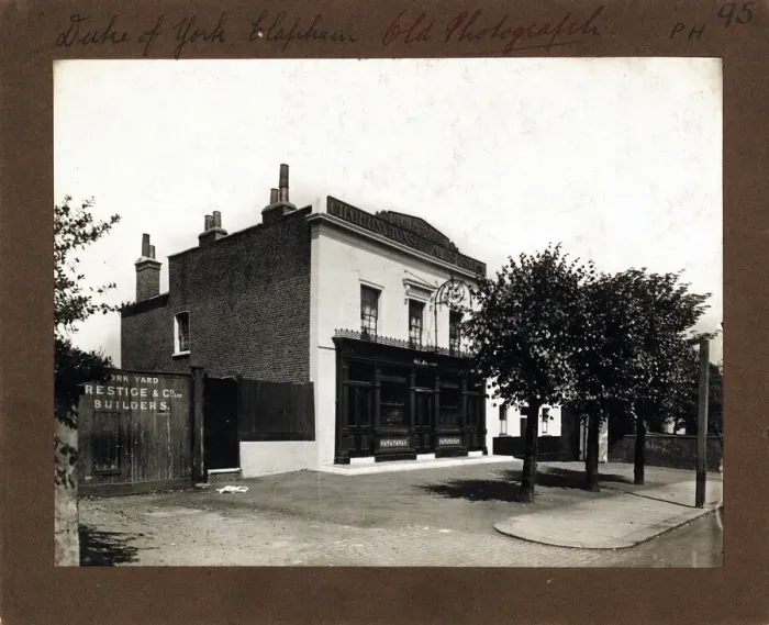 Framed Print : Photograph of Duke Of York PH, Clapham (Old), London Framed Print : Photograph of Duke Of York PH, Clapham (Old), London