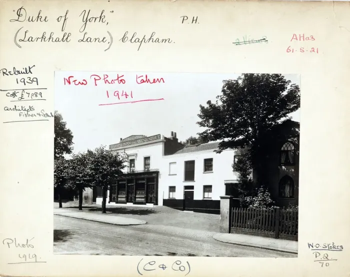 Framed Print : Photograph of Duke Of York PH, Clapham (Old), London Framed Print : Photograph of Duke Of York PH, Clapham (Old), London