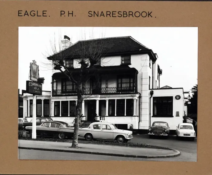 Framed Print : Photograph of Eagle PH, Snaresbrook, London Framed Print : Photograph of Eagle PH, Snaresbrook, London