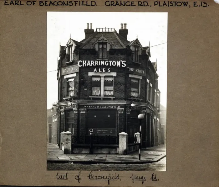 Framed Print : Photograph of Earl Of Beaconsfield PH, Plaistow, London