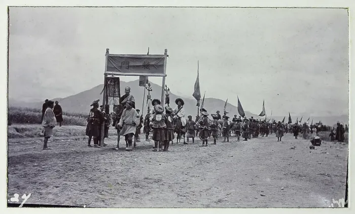 Framed Print : Photograph from a fascinating album which reveals new details on a little-known campaign in which a British military force brushed aside Tibetan defences to capture Lhasa, in 1904 Framed Print : Photograph from a fascinating album which reveals new details on a little-known campaign in which a British military force brushed aside Tibetan defences to capture Lhasa, in 1904