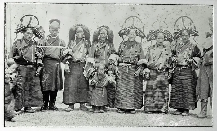 Framed Print : Photograph from a fascinating album which reveals new details on a little-known campaign in which a British military force brushed aside Tibetan defences to capture Lhasa, in 1904 Framed Print : Photograph from a fascinating album which reveals new details on a little-known campaign in which a British military force brushed aside Tibetan defences to capture Lhasa, in 1904