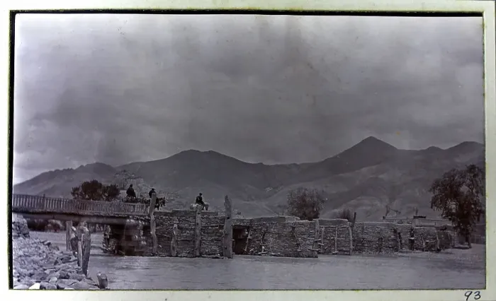 Framed Print : Photograph from a fascinating album which reveals new details on a little-known campaign in which a British military force brushed aside Tibetan defences to capture Lhasa, in 1904 Framed Print : Photograph from a fascinating album which reveals new details on a little-known campaign in which a British military force brushed aside Tibetan defences to capture Lhasa, in 1904