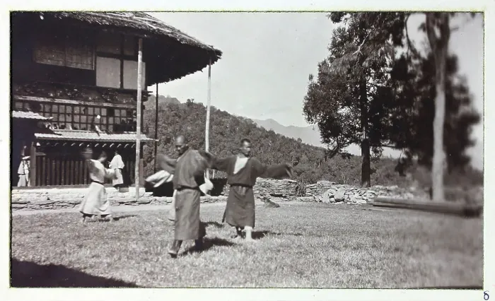 Framed Print : Photograph from a fascinating album which reveals new details on a little-known campaign in which a British military force brushed aside Tibetan defences to capture Lhasa, in 1904 Framed Print : Photograph from a fascinating album which reveals new details on a little-known campaign in which a British military force brushed aside Tibetan defences to capture Lhasa, in 1904