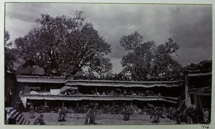 Framed Print : Photograph from a fascinating album which reveals new details on a little-known campaign in which a British military force brushed aside Tibetan defences to capture Lhasa, in 1904 Framed Print : Photograph from a fascinating album which reveals new details on a little-known campaign in which a British military force brushed aside Tibetan defences to capture Lhasa, in 1904