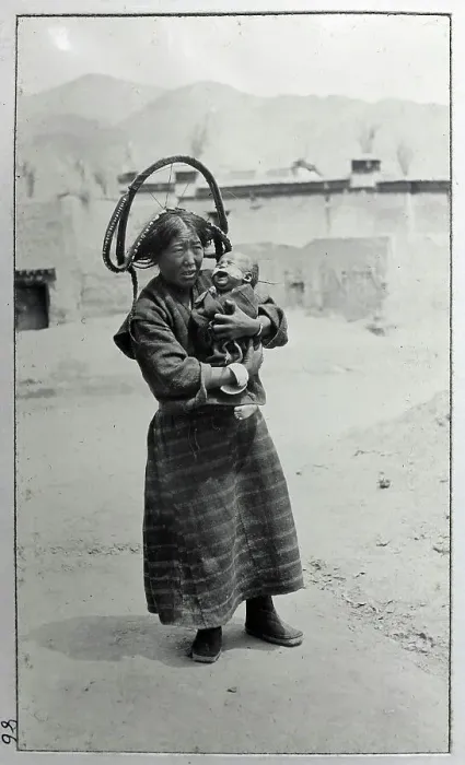 Framed Print : Photograph from a fascinating album which reveals new details on a little-known campaign in which a British military force brushed aside Tibetan defences to capture Lhasa, in 1904 Framed Print : Photograph from a fascinating album which reveals new details on a little-known campaign in which a British military force brushed aside Tibetan defences to capture Lhasa, in 1904
