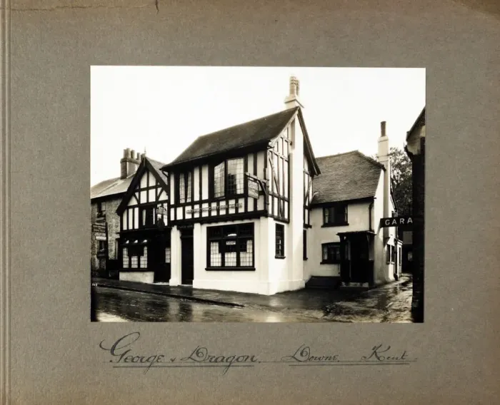 Framed Print : Photograph of George & Dragon PH, Downe, Greater London Framed Print : Photograph of George & Dragon PH, Downe, Greater London
