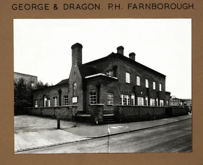 Framed Print : Photograph of George & Dragon PH, Farnborough, Surrey Framed Print : Photograph of George & Dragon PH, Farnborough, Surrey