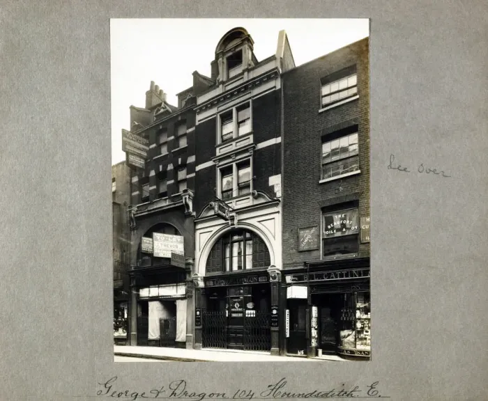 Framed Print : Photograph of George & Dragon PH, Houndsditch (Old), London Framed Print : Photograph of George & Dragon PH, Houndsditch (Old), London