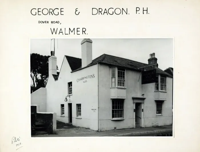 Framed Print : Photograph of George & Dragon PH, Walmer, Kent Framed Print : Photograph of George & Dragon PH, Walmer, Kent