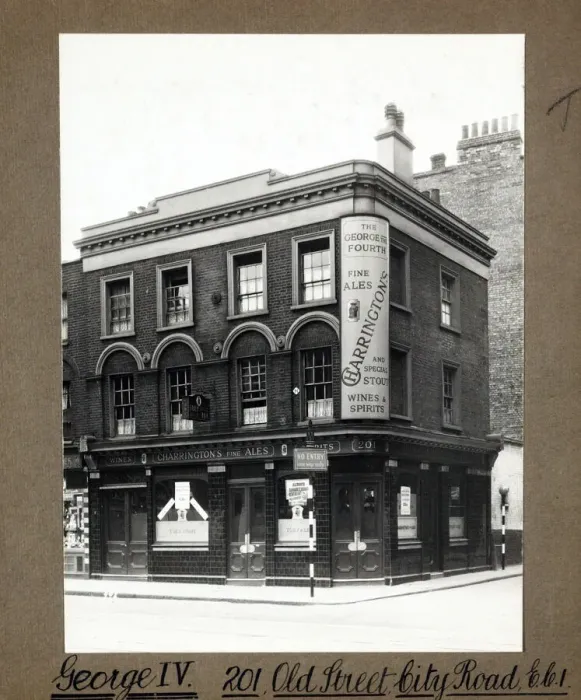 Framed Print : Photograph of George The Fourth PH, City Road, London Framed Print : Photograph of George The Fourth PH, City Road, London