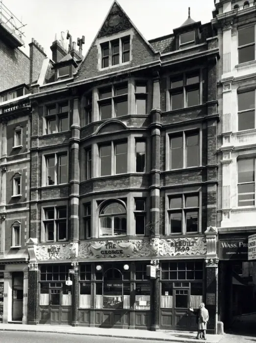 Framed Print : Photograph of George PH, Fenchurch Street, London Framed Print : Photograph of George PH, Fenchurch Street, London