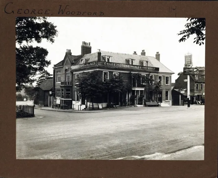 Framed Print : Photograph of George PH, Woodford, Greater London Framed Print : Photograph of George PH, Woodford, Greater London
