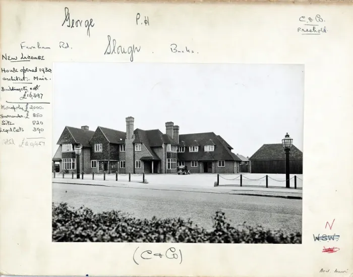 Framed Print : Photograph of George V PH, Slough, Buckinghamshire Framed Print : Photograph of George V PH, Slough, Buckinghamshire