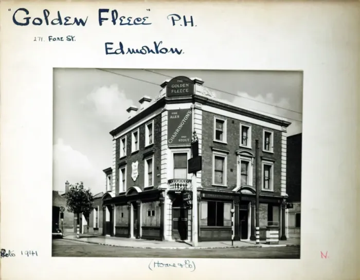 Framed Print : Photograph of Golden Fleece PH, Edmonton, London Framed Print : Photograph of Golden Fleece PH, Edmonton, London