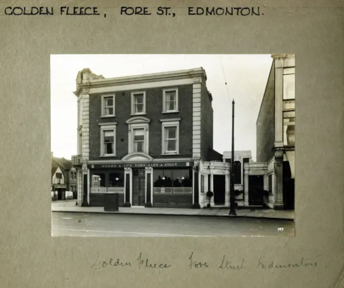 Framed Print : Photograph of Golden Fleece PH, Edmonton, London Framed Print : Photograph of Golden Fleece PH, Edmonton, London