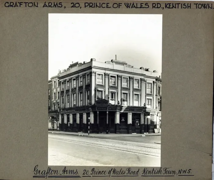 Framed Print : Photograph of Grafton Arms, Kentish Town, London Framed Print : Photograph of Grafton Arms, Kentish Town, London