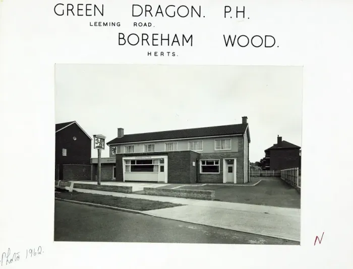 Framed Print : Photograph of Green Dragon PH, Borehamwood, Hertfordshire Framed Print : Photograph of Green Dragon PH, Borehamwood, Hertfordshire