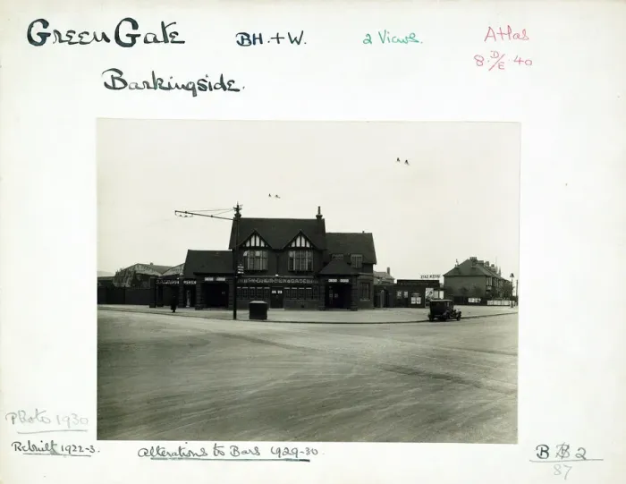 Framed Print : Photograph of Green Gate PH, Barkingside, Essex Framed Print : Photograph of Green Gate PH, Barkingside, Essex